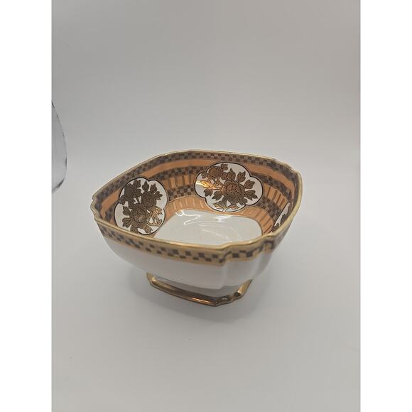 Antique Nippon Hand Painted Gold Trimmed Floral Design - Picture 2 of 6